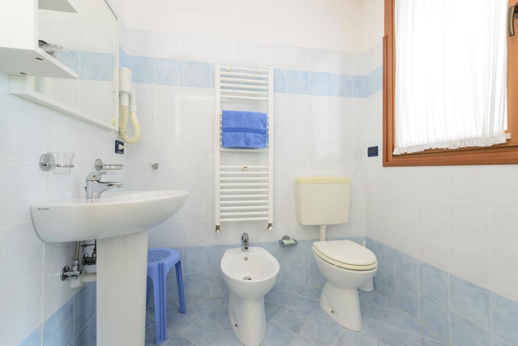 Sunbeach Apartments Lignano Sabbiadoro Luaran gambar
