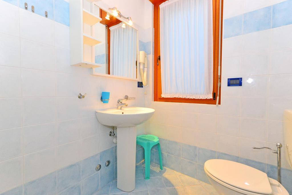 Sunbeach Apartments Lignano Sabbiadoro Luaran gambar